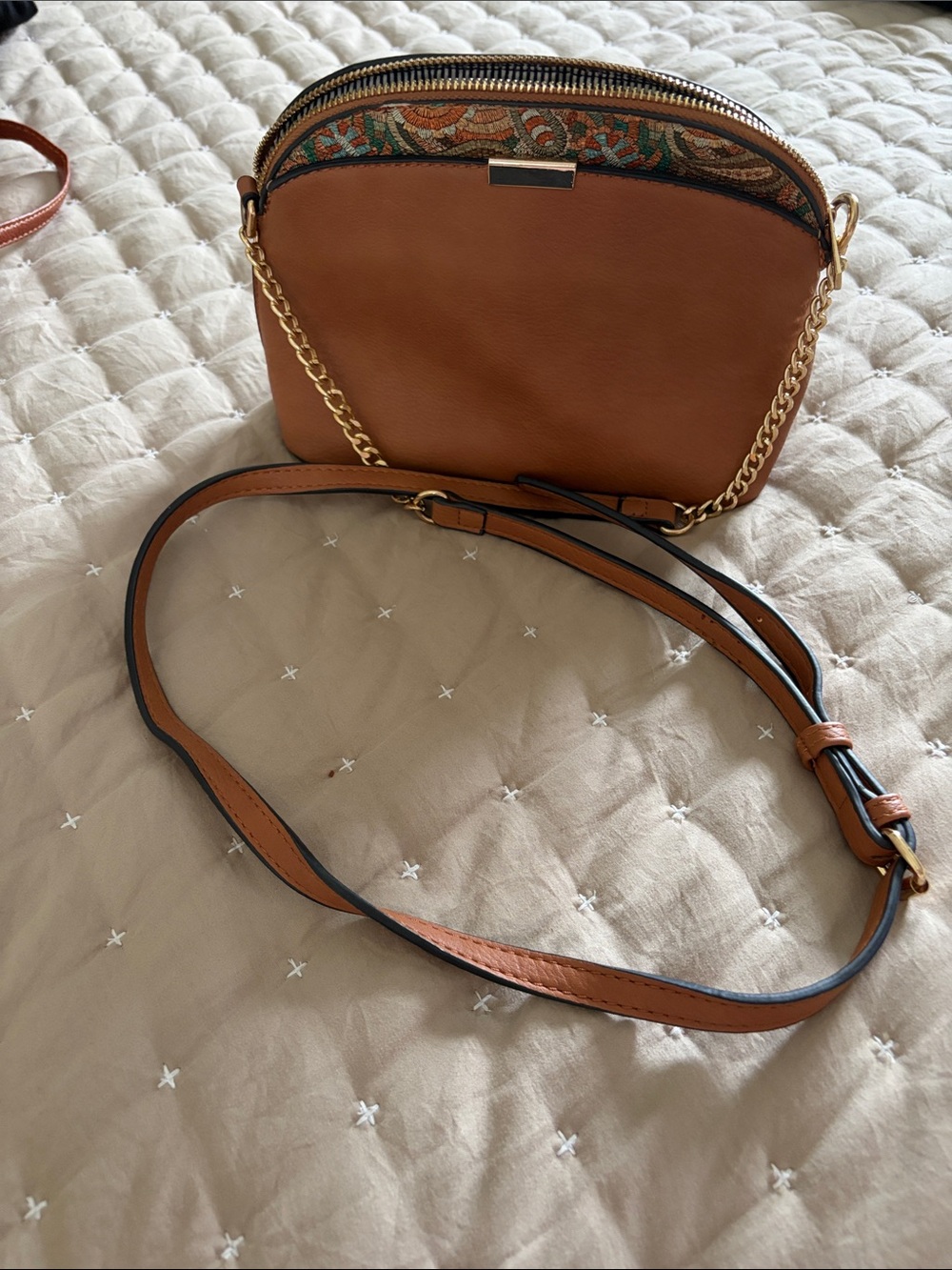 Tan Leather Crossbody Bag with Chain Accent